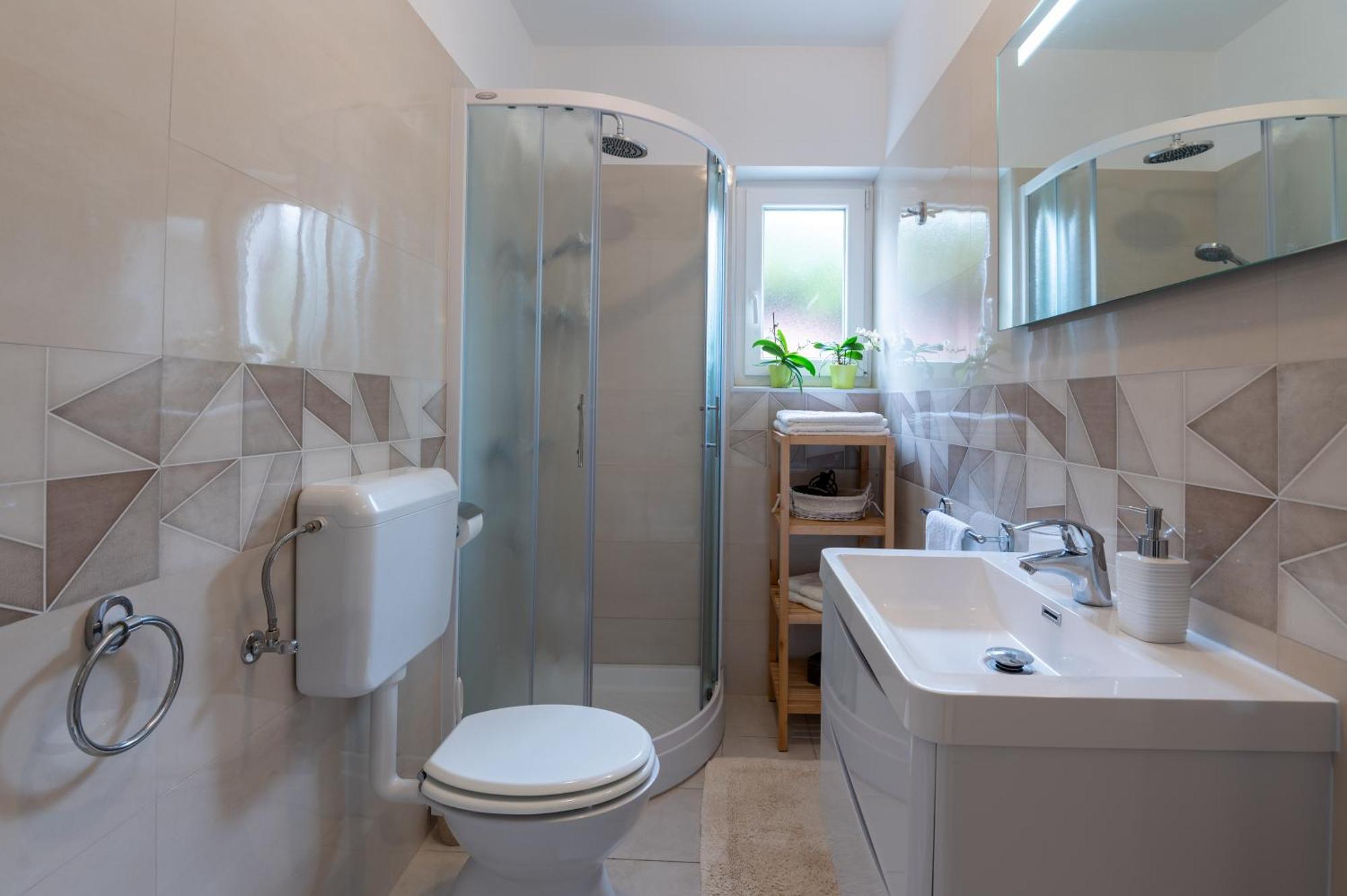 Apartments Mirella Новиград Екстериор снимка